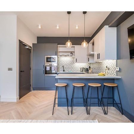 Central Belfast Apartments: University Street Exterior foto